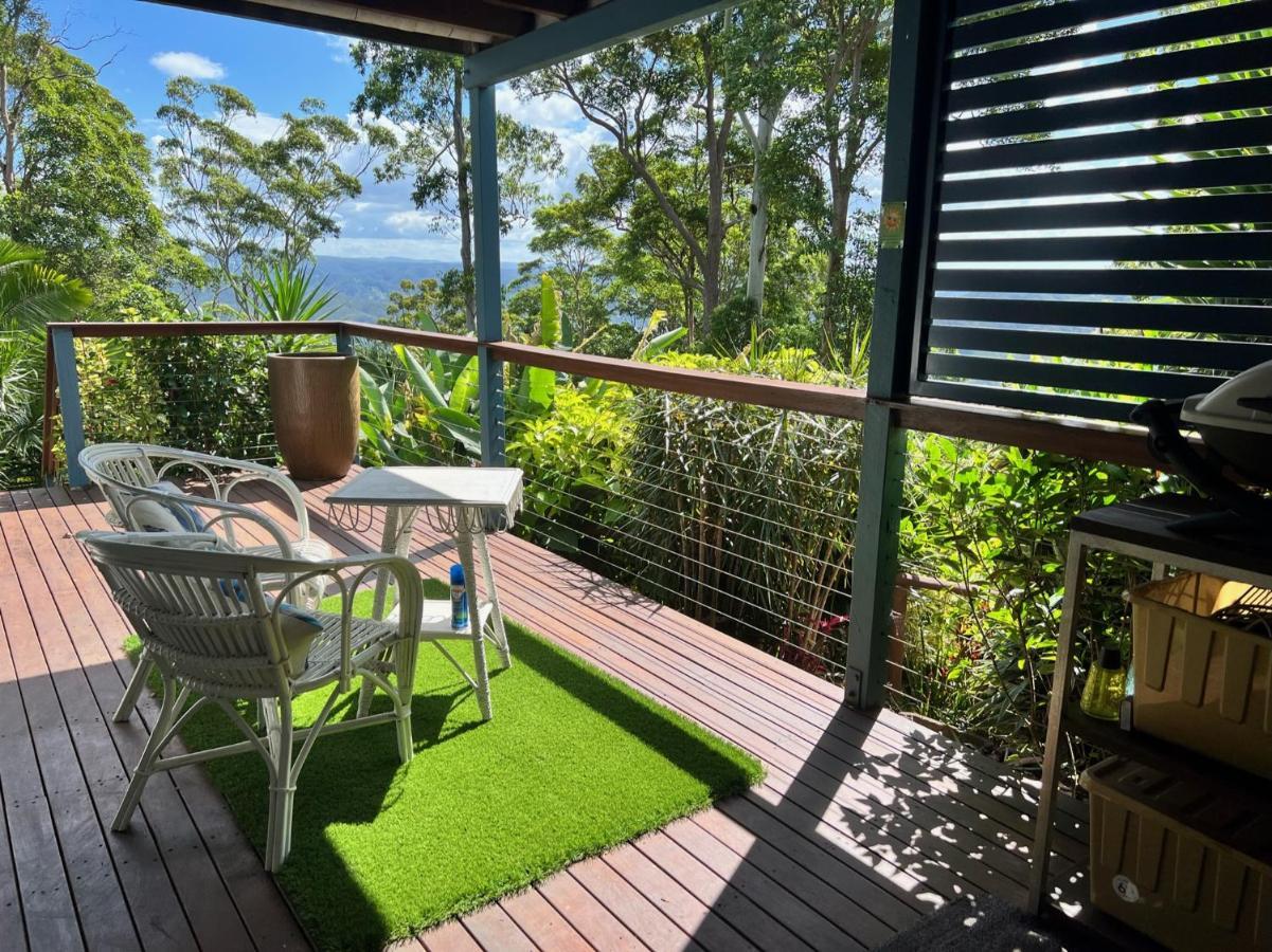 House Of Mahalo Accommodation Mapleton Exterior photo